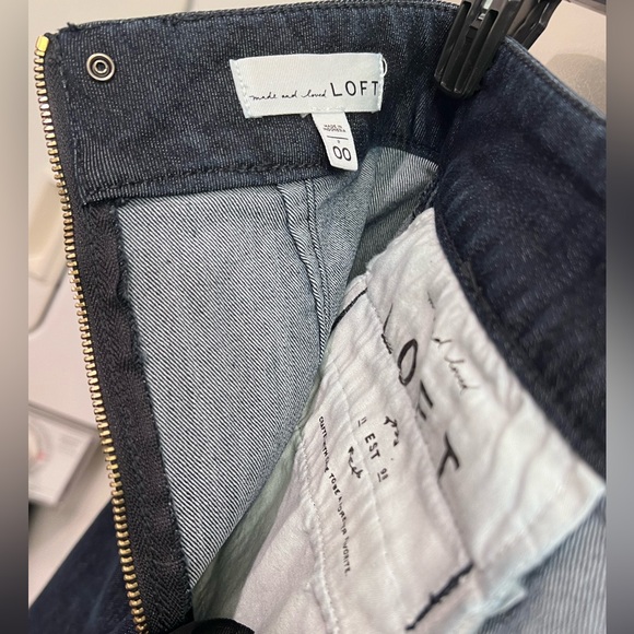 LOFT Women's Dark Wash Denim A-Line Skirt Size 00 Knee Length Blue - Picture 5 of 6